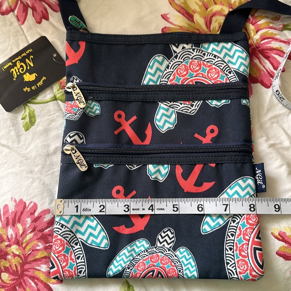 💖NGil nautical crossbody bag with 2 front zipper sections - Picture 2 of 3